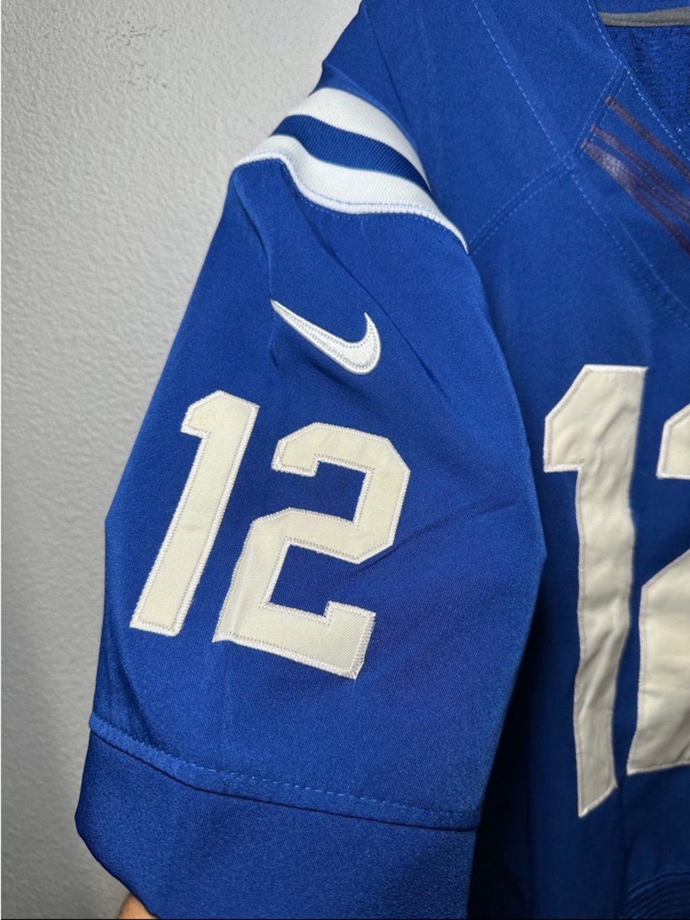 NFL Men's Indianapolis colts Andrew luck #12 Football Jersey - Picture 7 of 8